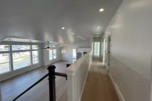 702 Oakridge Dr, Tooele, UT 84074 - Photo 6