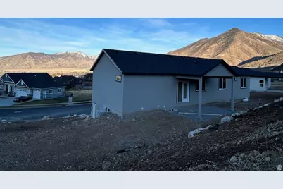 702 Oakridge Dr #701, Tooele, UT 84074 - Photo 8