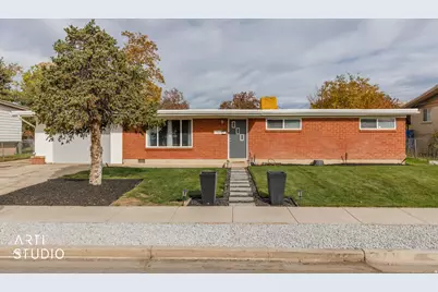 1916 W Gregory Dr, Layton, UT 84041 - Photo 1