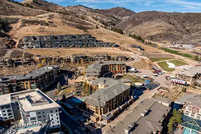3720 Sundial Ct #B203, Park City, UT 84098 - Photo 46
