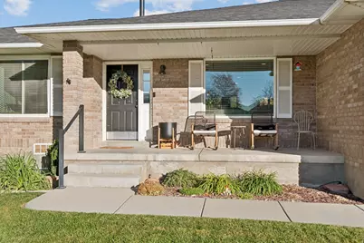 9635 S 1600 W, South Jordan, UT 84095 - Photo 38