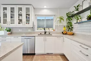 9635 S 1600 W, South Jordan, UT 84095 - Photo 12