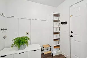 9635 S 1600 W, South Jordan, UT 84095 - Photo 32