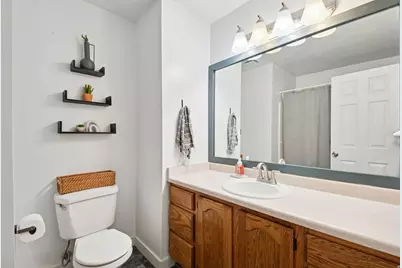 9635 S 1600 W, South Jordan, UT 84095 - Photo 18