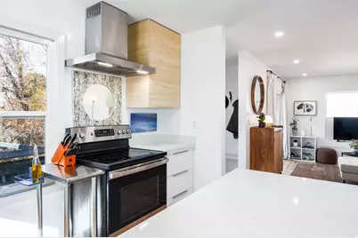 602 N De Soto St, Salt Lake City, UT 84103 - Photo 10