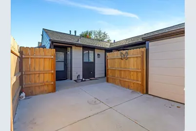 2646 W Greyhackle Ln, Taylorsville, UT 84129 - Photo 2