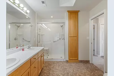 2646 W Greyhackle Ln, Taylorsville, UT 84129 - Photo 8