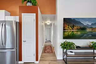 9141 S Little Creek Dr, West Jordan, UT 84088 - Photo 10