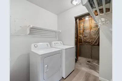 9141 S Little Creek Dr, West Jordan, UT 84088 - Photo 24