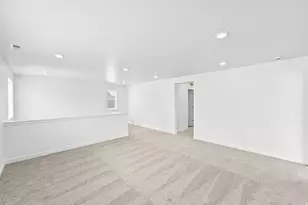 5477 N Saddle Stone Dr, Eagle Mountain, UT 84005 - Photo 12