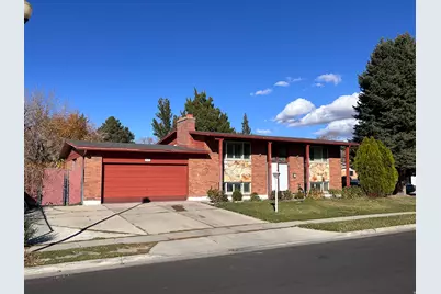 547 E Pioneer Ave, Sandy, UT 84070 - Photo 2