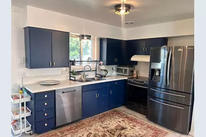 547 E Pioneer Ave, Sandy, UT 84070 - Photo 8