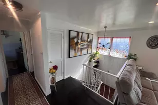 547 E Pioneer Ave, Sandy, UT 84070 - Photo 10