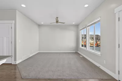 212 W Whitewater Dr, Vineyard, UT 84059 - Photo 10