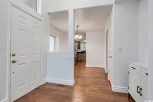 353 Bayside Dr, Saratoga Springs, UT 84045 - Photo 18