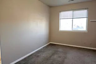 357 E 5600 S, Salt Lake City, UT 84107 - Photo 8