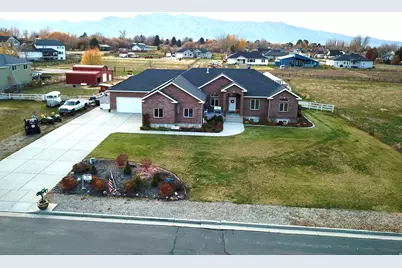 3883 S 250 E, Nibley, UT 84321 - Photo 32