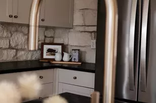 2596 E Gregson Ave S, Millcreek, UT 84109 - Photo 34