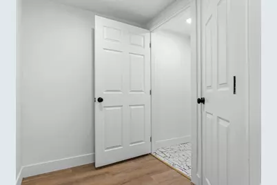 5245 S 900 E, Murray, UT 84117 - Photo 28