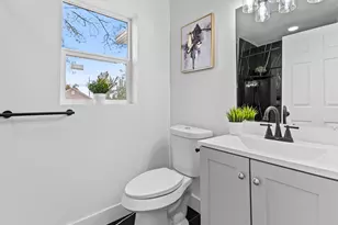 5245 S 900 E, Murray, UT 84117 - Photo 10