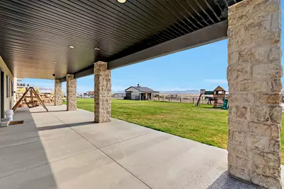 6433 N Glenmar Way E, Eagle Mountain, UT 84005 - Photo 12