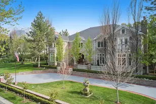 2428 E Field Rose Dr, Holladay, UT 84121 - Photo 10