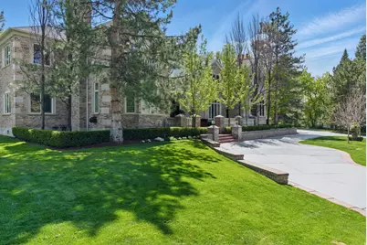 2428 E Field Rose Dr, Holladay, UT 84121 - Photo 28