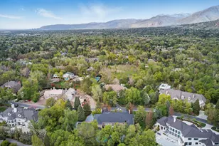 2428 E Field Rose Dr, Holladay, UT 84121 - Photo 6
