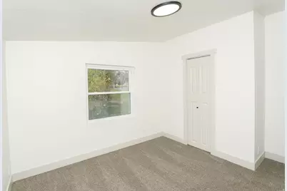 175 E 500 S, Hyrum, UT 84319 - Photo 10