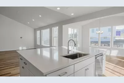 877 W Sika Cir S #203, Saratoga Springs, UT 84045 - Photo 12