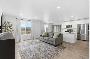 477 N Scuttlebutt Ln, Saratoga Springs, UT 84045 - Photo 6