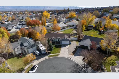 6389 S Mill Valley Ct, Salt Lake City, UT 84118 - Photo 22