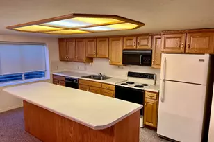 2286 W Williamsburg Circle, West Jordan, UT 84088 - Photo 14