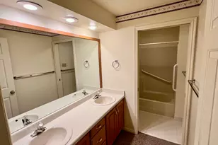 2286 W Williamsburg Circle, West Jordan, UT 84088 - Photo 12