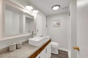 2402 E Beacon Dr, Salt Lake City, UT 84108 - Photo 22