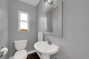 2402 E Beacon Dr, Salt Lake City, UT 84108 - Photo 16