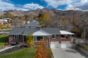 2402 E Beacon Dr, Salt Lake City, UT 84108 - Photo 38