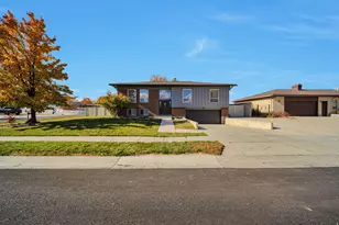 7604 S Autumn Dr, West Jordan, UT 84084 - Photo 2