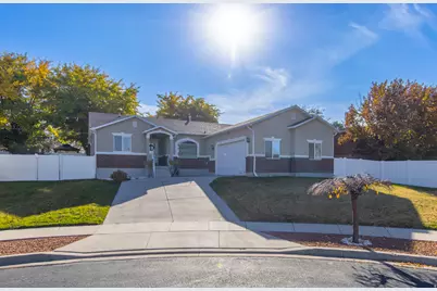 5277 Amberview Cv, West Valley, UT 84120 - Photo 2