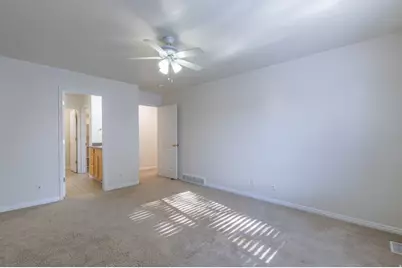 5277 Amberview Cv, West Valley, UT 84120 - Photo 12