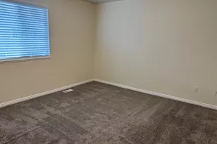 1325 E 6125 S, South Ogden, UT 84405 - Photo 8