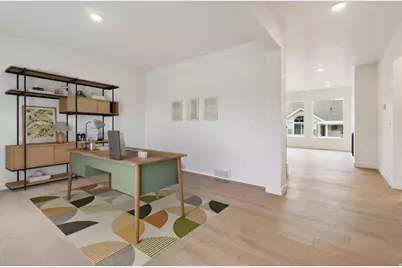 1161 W Mahogany St, Saratoga Springs, UT 84045 - Photo 6