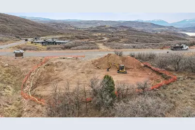 2313 E Wrangler Dr, Hideout, UT 84036 - Photo 4