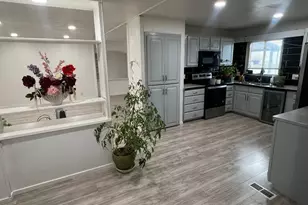 1130 Carmellia Dr, Salt Lake City, UT 84123 - Photo 18