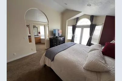 5698 S 1150 E, South Ogden, UT 84405 - Photo 18