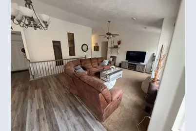 5698 S 1150 E, South Ogden, UT 84405 - Photo 14