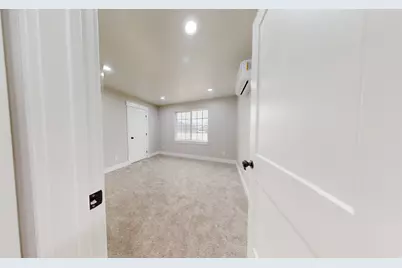 135 S 350 E, Huntington, UT 84528 - Photo 22