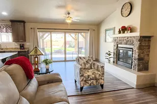 3678 N Monarch Dr, Cedar City, UT 84721 - Photo 4