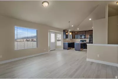 232 W 970 N, Tooele, UT 84074 - Photo 6
