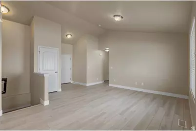 232 W 970 N, Tooele, UT 84074 - Photo 4